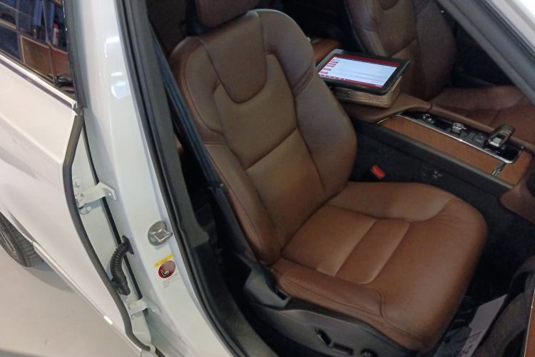 Used Volvo XC90 2022 B6 Zhiyi Luxury Edition 7-Seater Right Front Seat