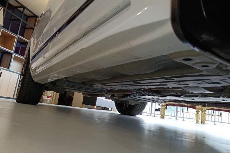 Used Volvo XC90 2022 B6 Zhiyi Luxury Edition 7-Seater Right Side Sill