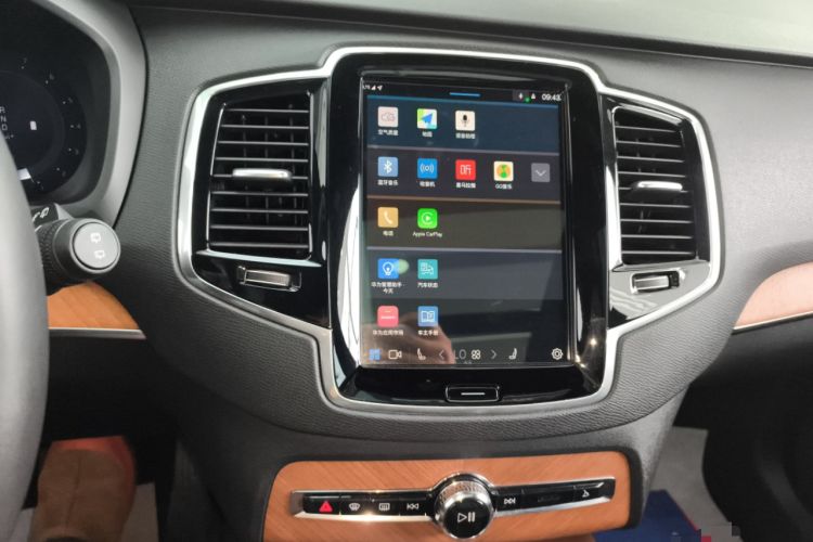 Used Volvo XC90 2023 B6 Zhiyi Luxury Edition 7-Seater Audio And AC Panel