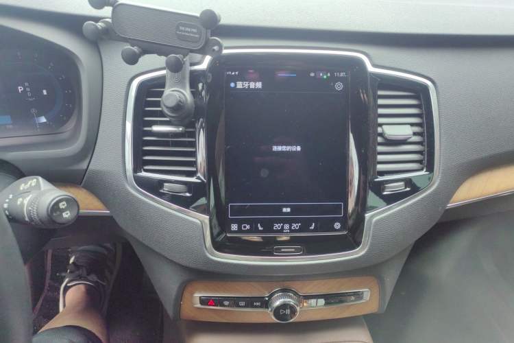 Used Volvo XC90 2023 B6 Zhiyi Luxury Edition 7-Seater Audio And AC Panel