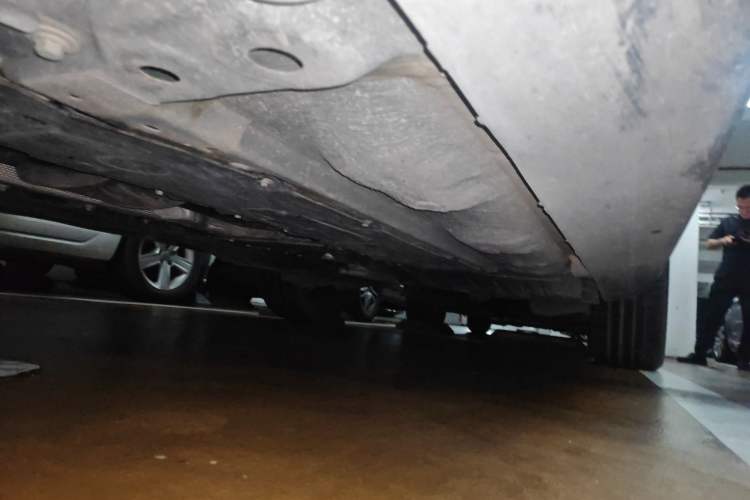 Used Volvo XC90 2023 B6 Zhiyi Luxury Edition 7-Seater Chassis Front Left