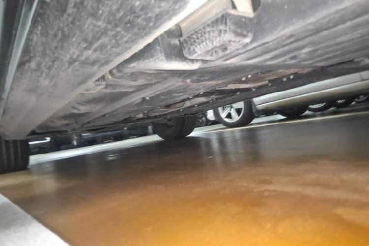 Used Volvo XC90 2023 B6 Zhiyi Luxury Edition 7-Seater Chassis Rear Left