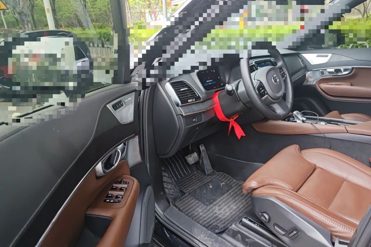 Used Volvo XC90 2023 B6 Zhiya Luxury 7-Seater Driver Seat