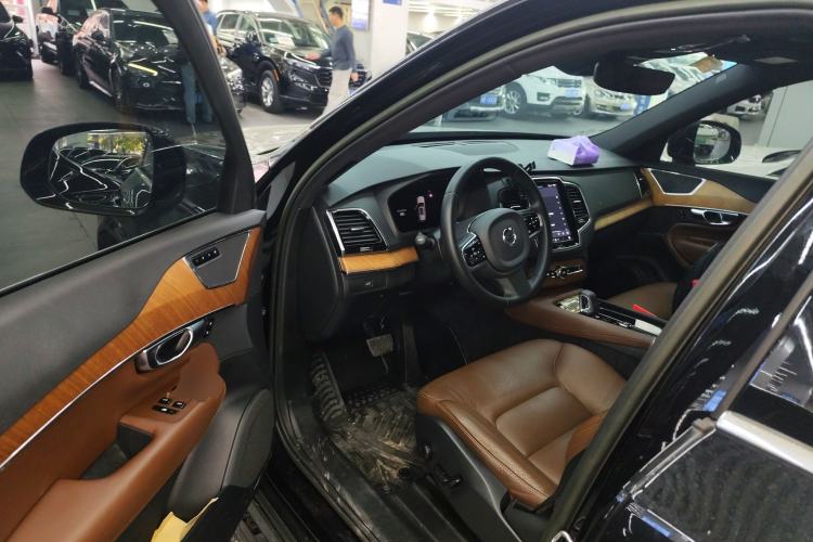 Used Volvo XC90 2023 B6 Zhiyi Luxury Edition 7-Seater Driver Seat