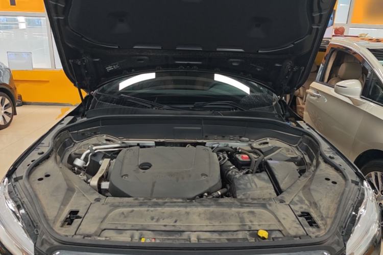 Used Volvo XC90 2023 B6 Zhiyi Luxury Edition 7-Seater Engine Bay