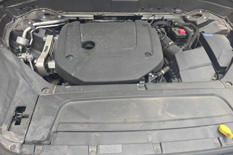 Used Volvo XC90 2023 B6 Zhiyi Luxury Edition 7-Seater Engine Bay