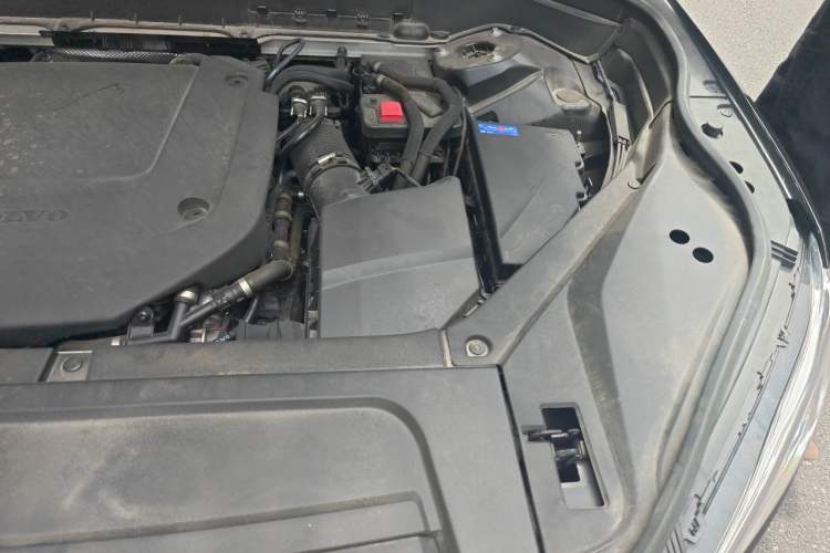 Used Volvo XC90 2023 B6 Zhiyi Luxury Edition 7-Seater Engine Bay Left