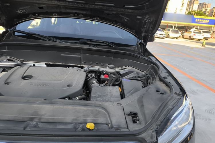 Used Volvo XC90 2023 B6 Zhiyi Luxury Edition 7-Seater Engine Bay Left