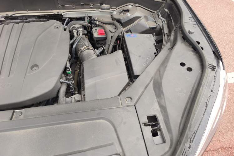 Used Volvo XC90 2023 B5 SmartDrive Luxury Edition 5 Seats Engine Bay Left