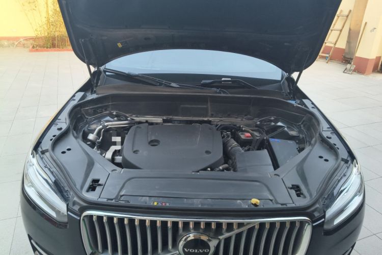 Used Volvo XC90 2023 B6 Zhiyi Luxury Edition 7-Seater Engine Bay