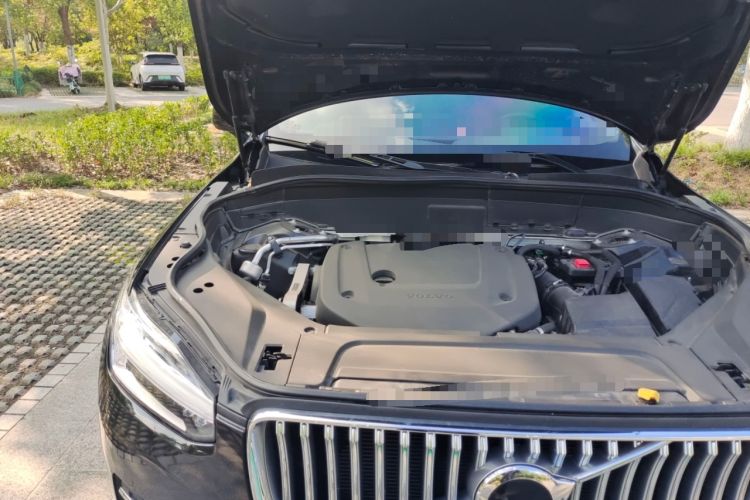 Used Volvo XC90 2023 B6 Zhiyi Luxury Edition 7-Seater Engine Bay Right
