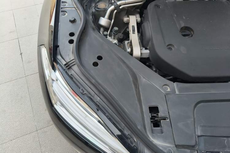 Used Volvo XC90 2023 B6 Zhiyi Luxury Edition 7-Seater Engine Bay Right