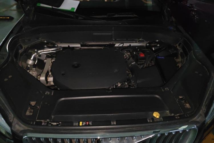 Used Volvo XC90 2023 B6 Zhiyi Luxury Edition 7-Seater Engine Bay