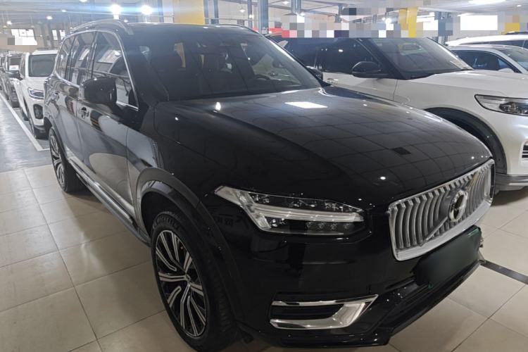 Used Volvo XC90 2023 B5 SmartDrive Luxury Edition 5 Seats Exterior 1