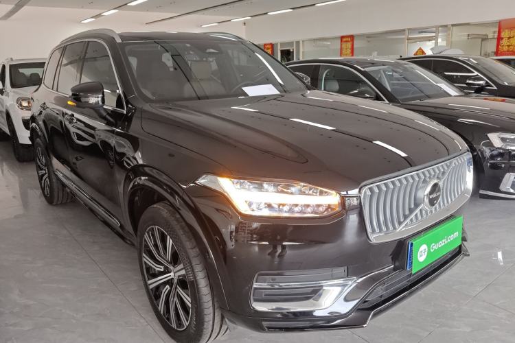 Used Volvo XC90 2023 B5 SmartDrive Luxury Edition 5 Seats Exterior 1