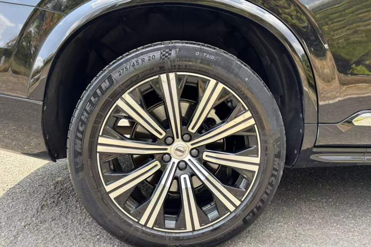 Used Volvo XC90 2023 B6 Zhiyi Luxury Edition 7-Seater Exterior 10