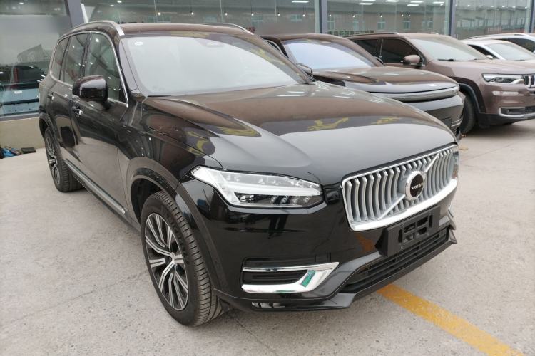 Used Volvo XC90 2023 B6 Zhiya Luxury 7-Seater Exterior 2