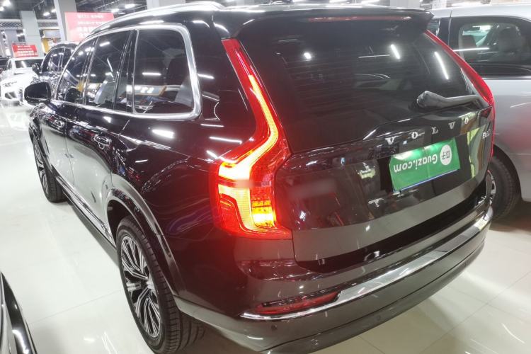 Used Volvo XC90 2023 B6 Zhiyi Luxury Edition 7-Seater Exterior 2