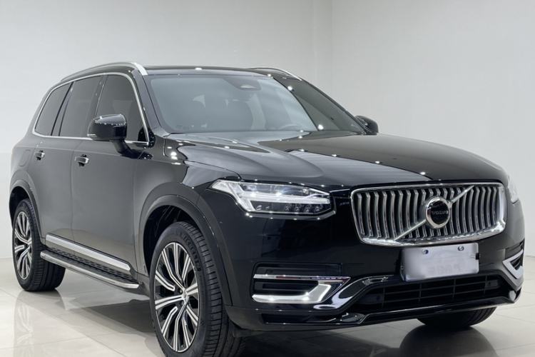 Used Volvo XC90 2023 B6 Zhiyi Luxury Edition 7-Seater Exterior 2