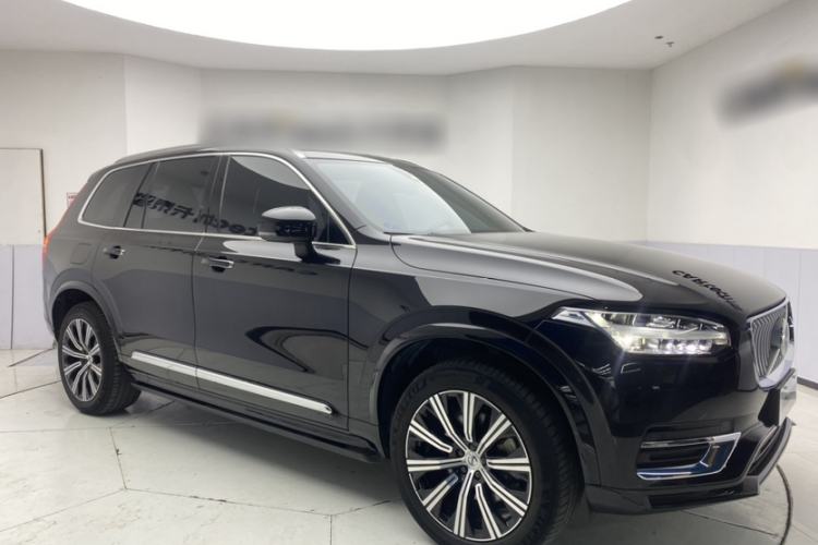 Used Volvo XC90 2023 B5 SmartDrive Luxury Edition 5 Seats Exterior 2