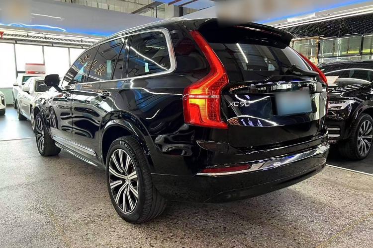 Used Volvo XC90 2023 B6 Zhiyi Luxury Edition 7-Seater Exterior 3