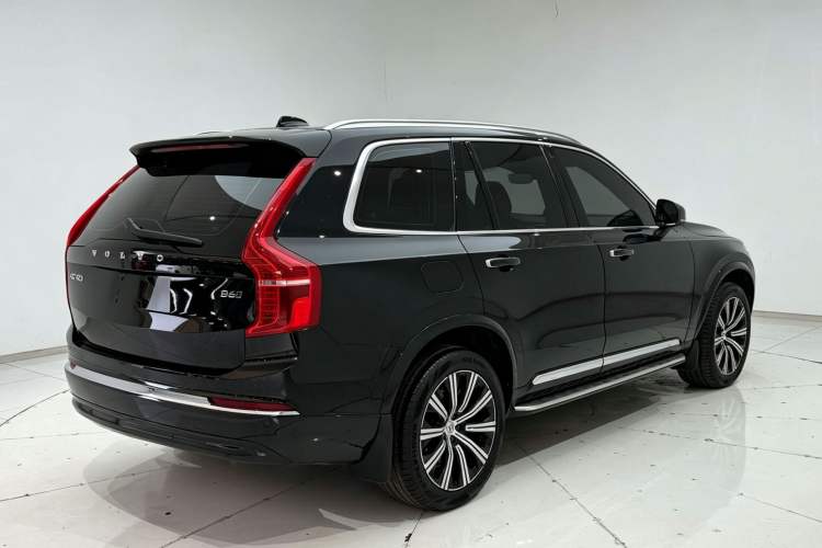 Used Volvo XC90 2023 B6 Zhiyi Luxury Edition 7-Seater Exterior 3