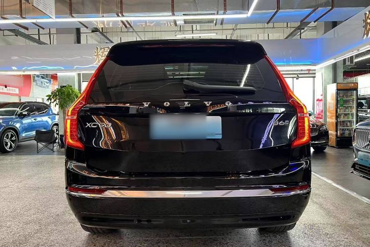 Used Volvo XC90 2023 B6 Zhiyi Luxury Edition 7-Seater Exterior 4
