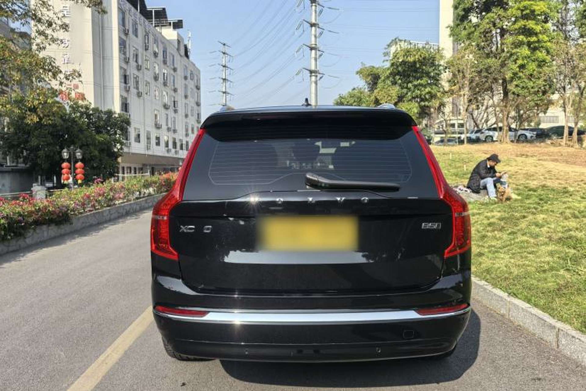 Used Volvo XC90 2023 B5 SmartDrive Luxury Edition 5 Seats Exterior 5
