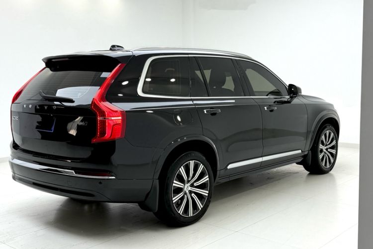 Used Volvo XC90 2023 B6 Zhiyi Luxury Edition 7-Seater Exterior 5