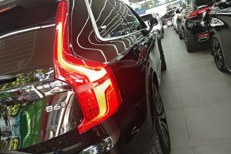 Used Volvo XC90 2023 B6 Zhiyi Luxury Edition 7-Seater Exterior 6