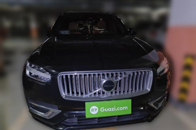 Used Volvo XC90 2023 B5 SmartDrive Luxury Edition 5 Seats Front