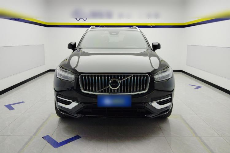 Used Volvo XC90 2023 B6 Zhiyi Luxury Edition 7-Seater Front