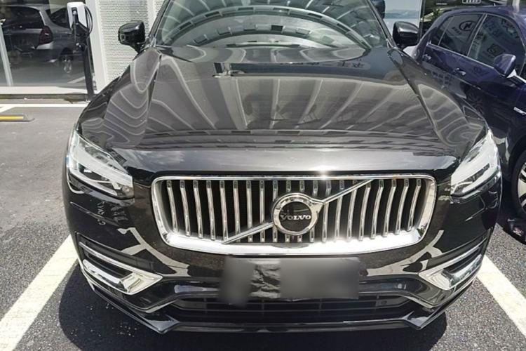 Used Volvo XC90 2023 B6 Zhiyi Luxury Edition 7-Seater Front