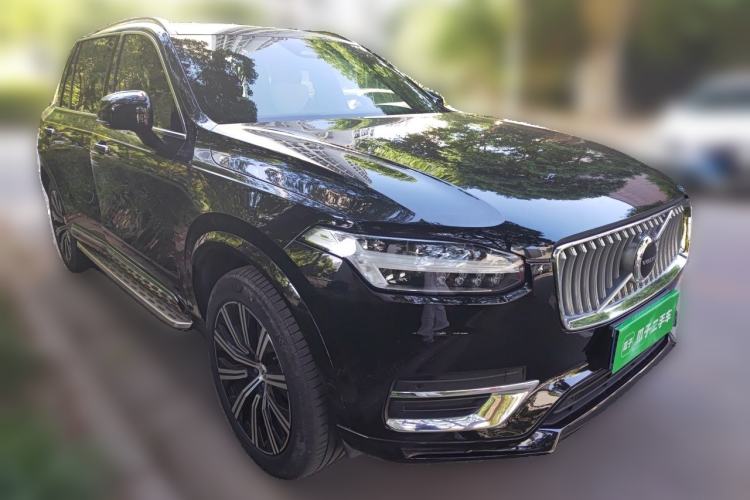 Used Volvo XC90 2023 B6 Zhiyi Luxury Edition 7-Seater Front Right 45 Deg