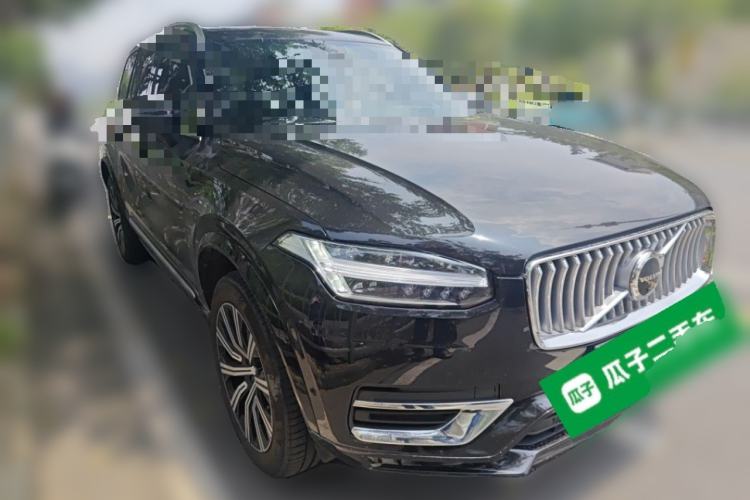 Used Volvo XC90 2023 B6 Zhiya Luxury 7-Seater Front Right 45 Deg