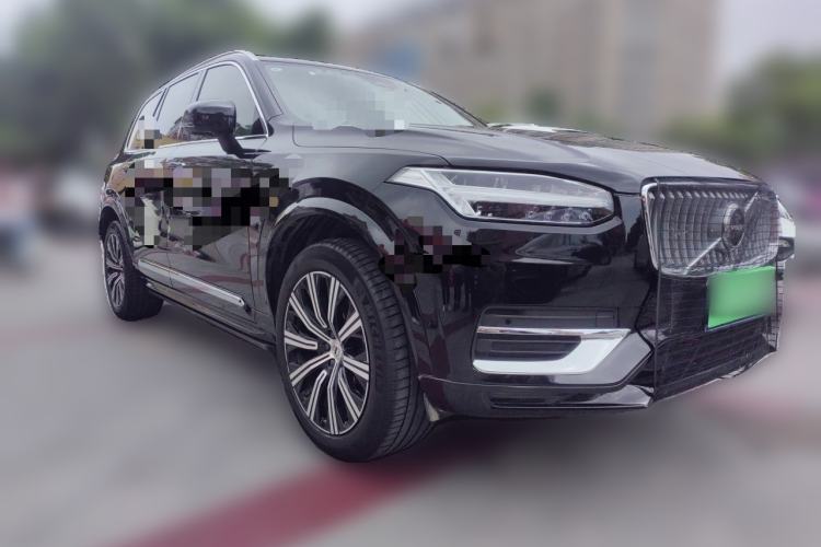 Used Volvo XC90 2023 B6 Zhiyi Luxury Edition 7-Seater Front Right 45 Deg