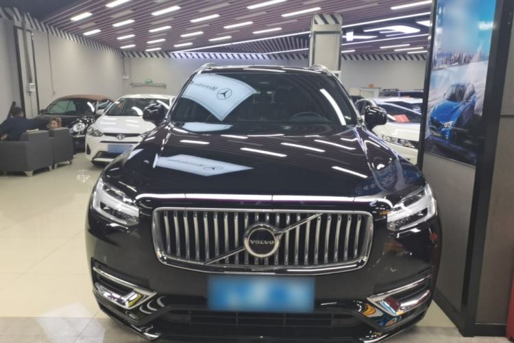 Used Volvo XC90 2023 B6 Zhiyi Luxury Edition 7-Seater Front