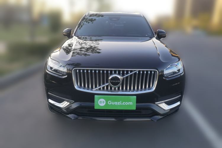 Used Volvo XC90 2023 B5 SmartDrive Luxury Edition 5 Seats Front