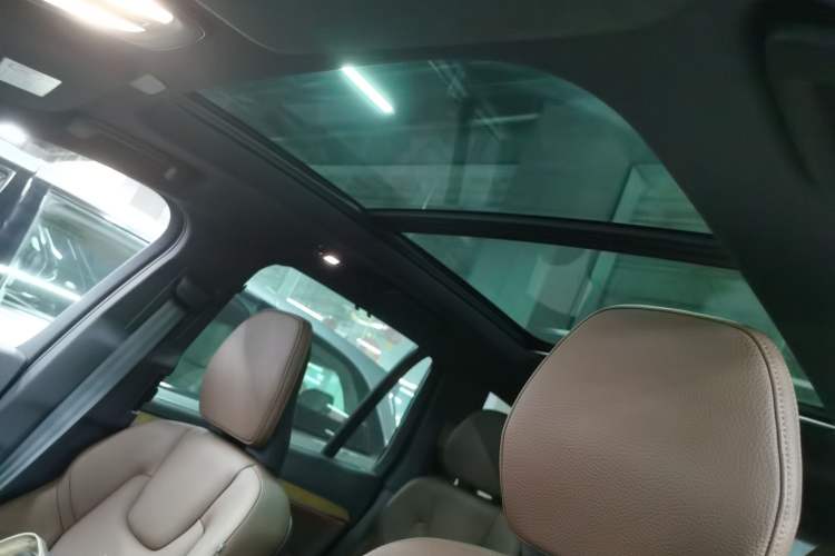 Used Volvo XC90 2023 B6 Zhiyi Luxury Edition 7-Seater Headliner
