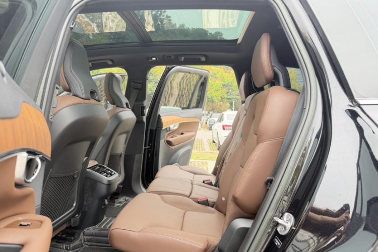 Used Volvo XC90 2023 B6 Zhiyi Luxury Edition 7-Seater Headliner