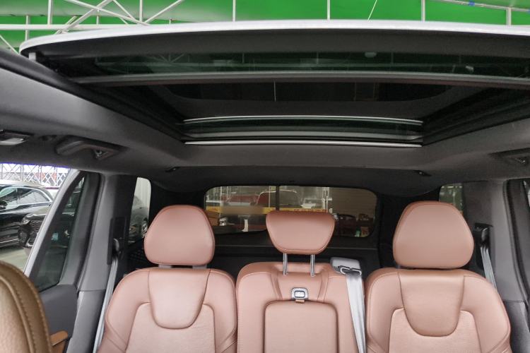 Used Volvo XC90 2023 B5 SmartDrive Luxury Edition 5 Seats Headliner