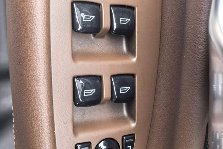 Used Volvo XC90 2023 B5 SmartDrive Luxury Edition 5 Seats Interior 10