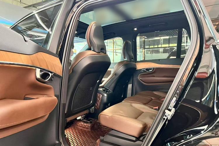 Used Volvo XC90 2023 B6 Zhiyi Luxury Edition 7-Seater Interior 3