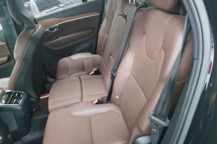 Used Volvo XC90 2023 B6 Zhiyi Luxury Edition 7-Seater Interior 4