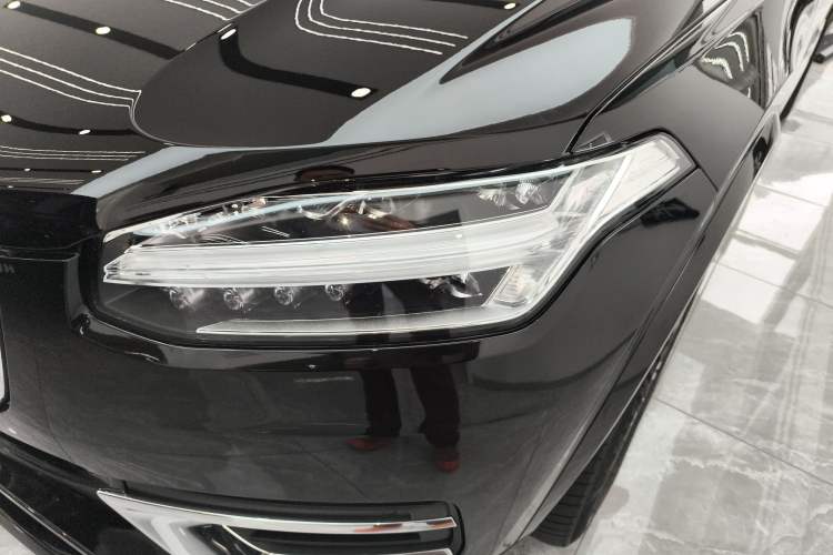 Used Volvo XC90 2023 B6 Zhiyi Luxury Edition 7-Seater Left Front Headlight