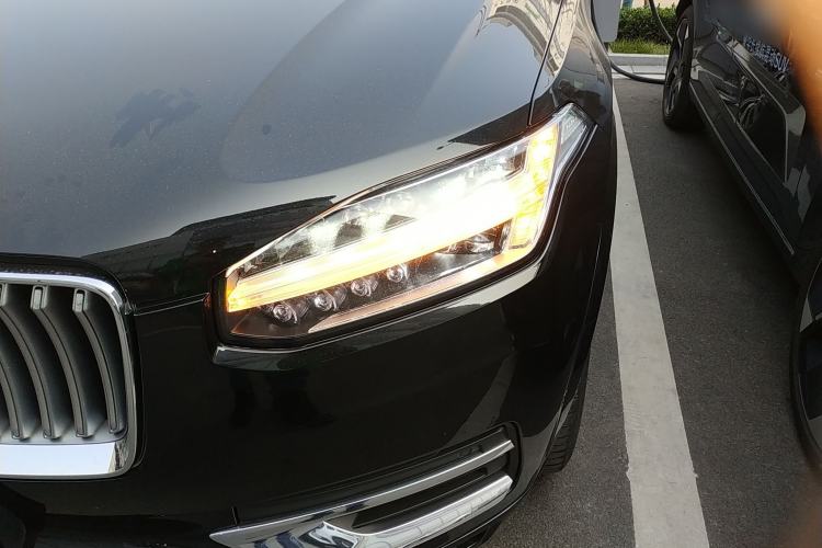 Used Volvo XC90 2023 B6 Zhiya Luxury 7-Seater Left Front Headlight