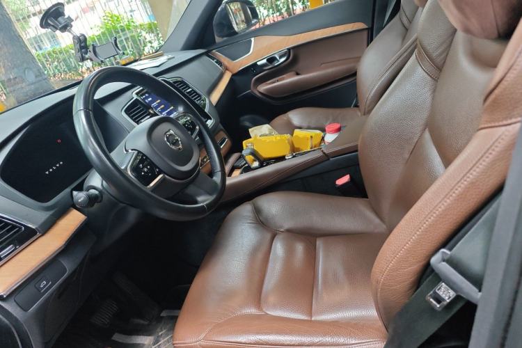 Used Volvo XC90 2023 B6 Zhiyi Luxury Edition 7-Seater Left Front Seat