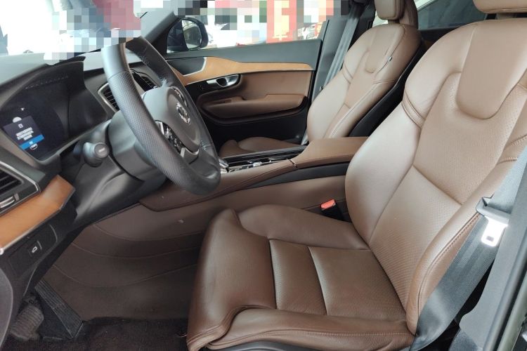 Used Volvo XC90 2023 B5 SmartDrive Luxury Edition 5 Seats Left Front Seat