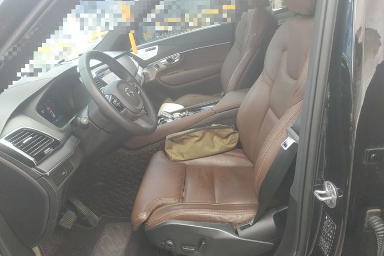 Used Volvo XC90 2023 B6 Zhiya Luxury 7-Seater Left Front Seat