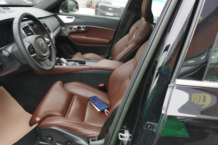 Used Volvo XC90 2023 B6 Zhiya Luxury 7-Seater Left Front Seat